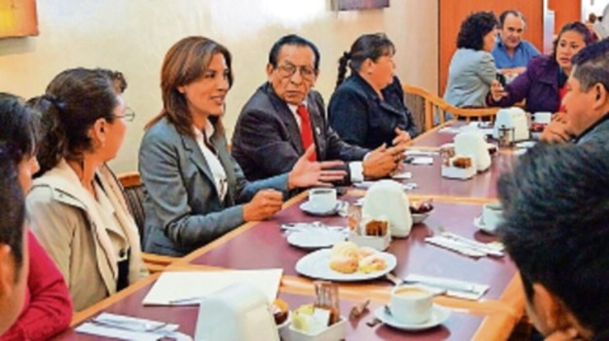 Pactan Huimilpan y vendedores