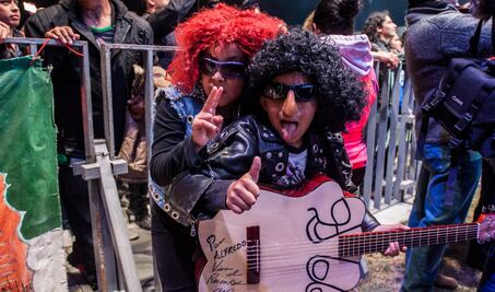 El Tri y la OFEQ hacen de las suyas en el escenario