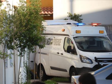 Muere dentro de condominio
