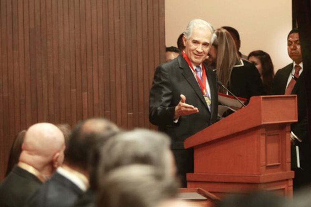 Rezagado gobierno mexicano: experto