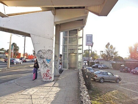 Sin operar elevador para PCD