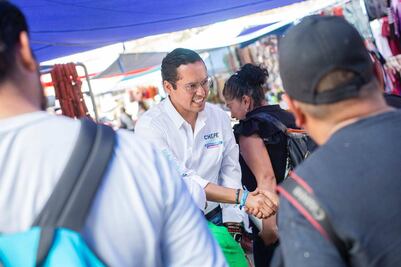 "Chepe" Guerrero promete red de psicólogos para Corregidora