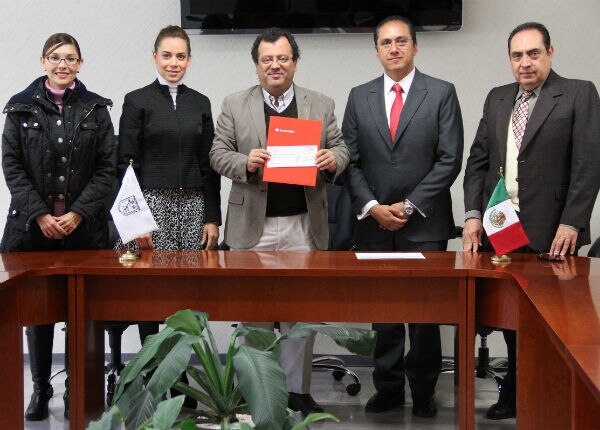 Apoya Santander becas de movilidad