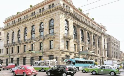 Analistas recortan pronóstico de crecimiento económico para 2019