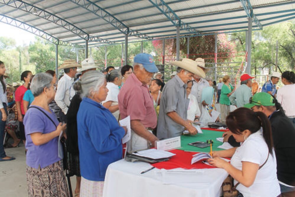 Detectan ‘dobleteo’ de funcionarios en SJR