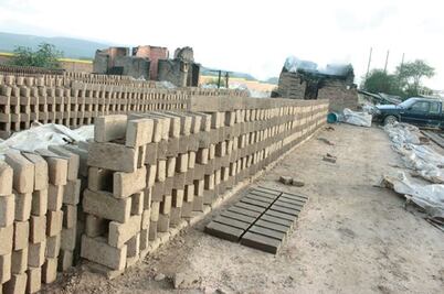 Denuncian contaminación en La Rueda por químicos de empresa