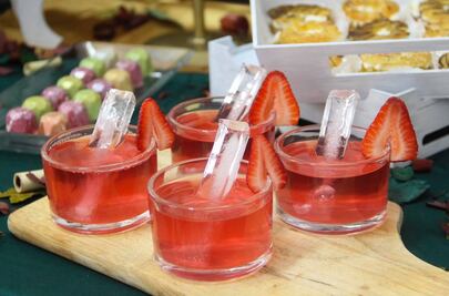 ¡Delicias para el paladar! Presentan muestra de postres en la UAQ