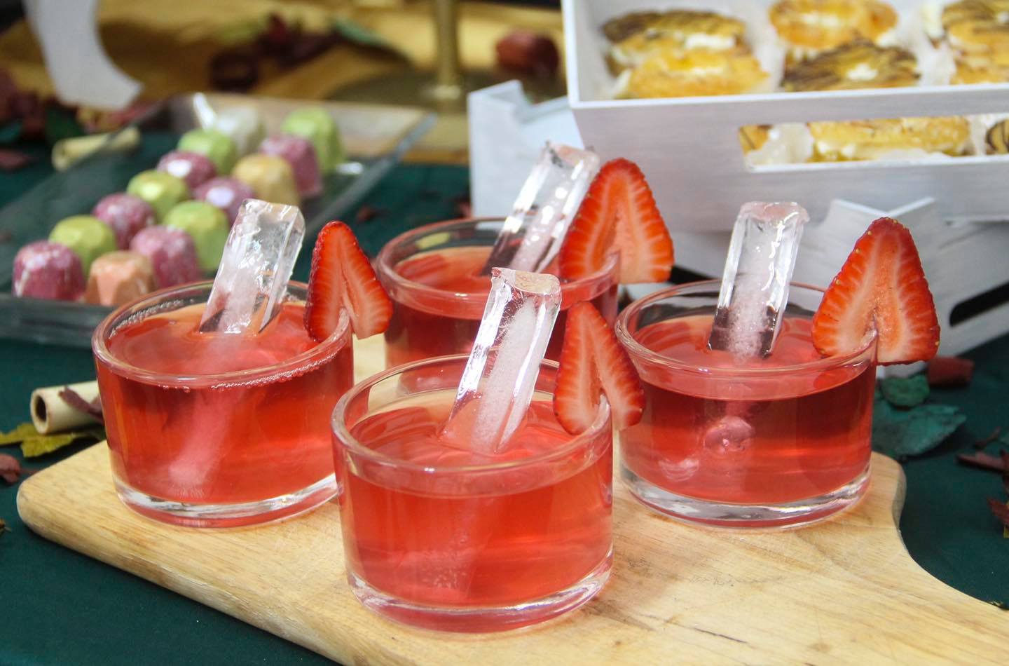 ¡Delicias para el paladar! Presentan muestra de postres en la UAQ