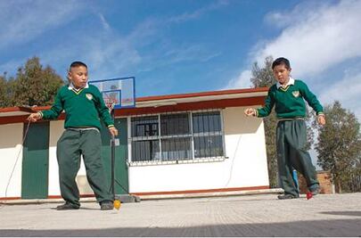 JCR exige respetar derecho a educación