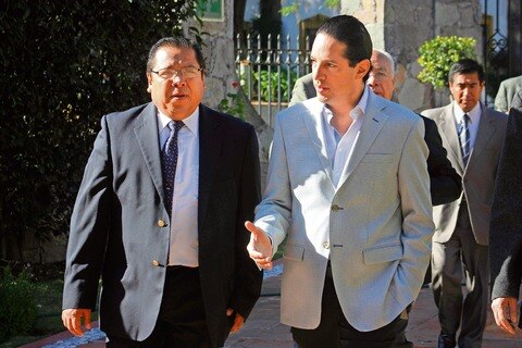 Denuncia senador  amenazas en su contra