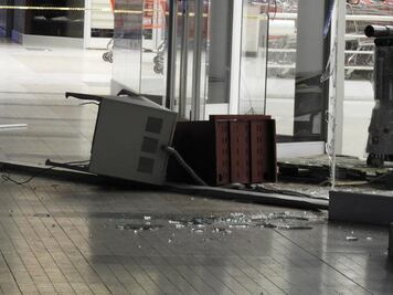 Robos de cajeros en UAQ y Soriana, similares: FGE