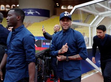 Dani Alves ya sueña con el triplete para la Juventus