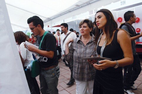 Disminuye outsourcing en estado