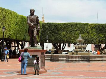 Afectan monumentos históricos 