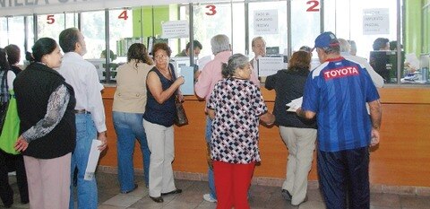 Estudio: 14 millones de personas sin banca