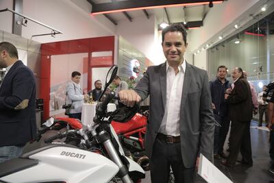 Velocidad con lujo y glamour