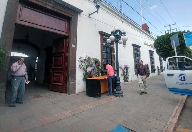Embargan a San Juan del Río por adeudo de 1.3 mdp