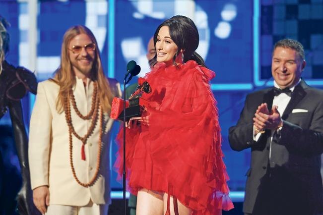 El country relega al rap en el Grammy