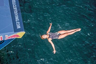 Dos años o más en vuelo de altura