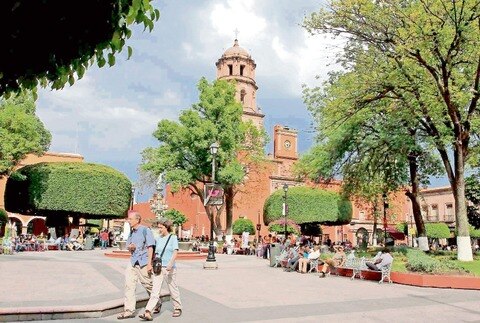 Proyecta Implan recursos para plazas