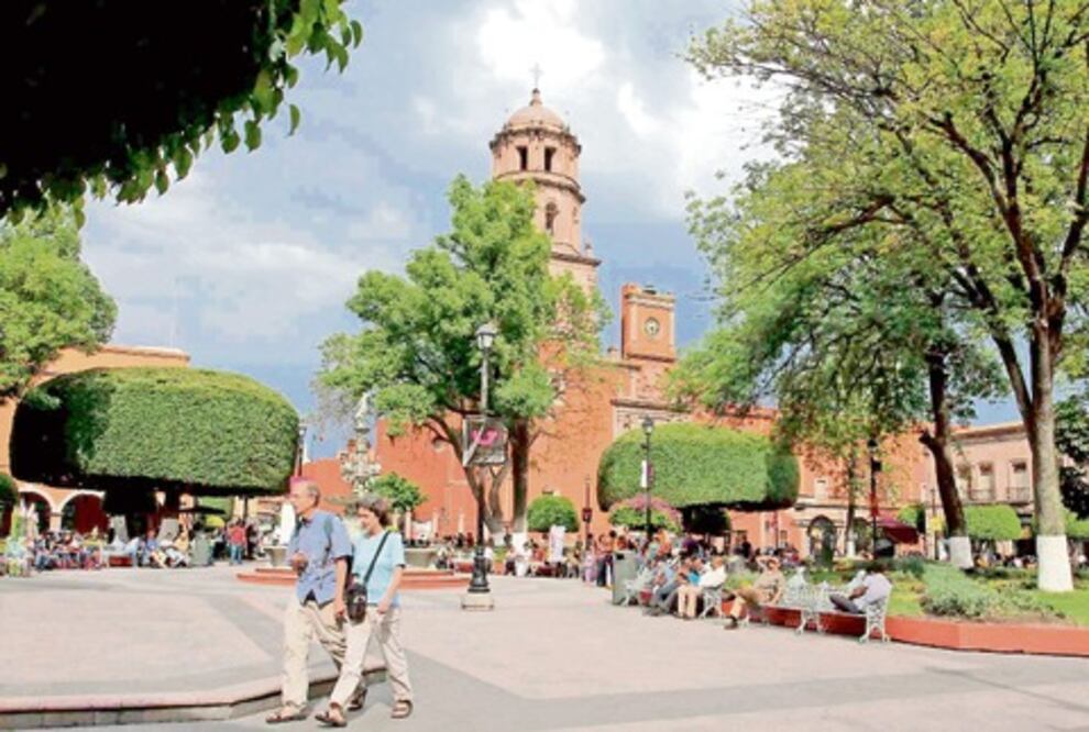 Proyecta Implan recursos para plazas