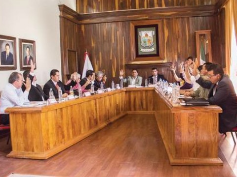 Va regidor por dirigencia del PAN