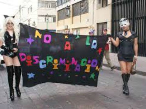 Piden oficializar "día contra la homofobia"