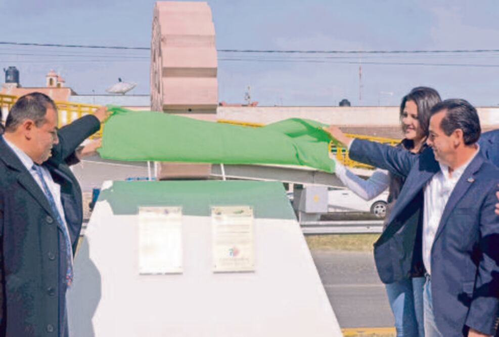 Inauguran el Monumento Rotario