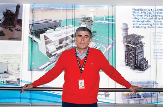 General Electric va por más ingenieros