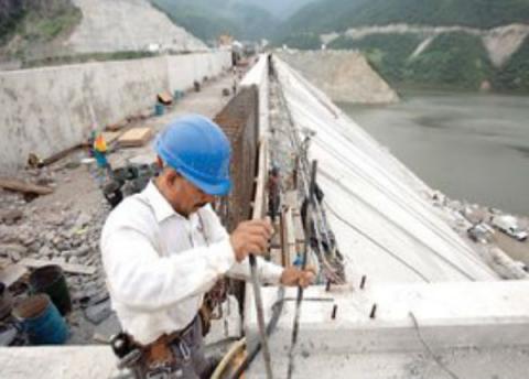Baja inversión en infraestructura