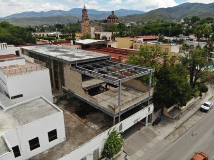El Centro Cultural de Jalpan de Serra, la obra que lleva abandonada más de 10 años en Querétaro 