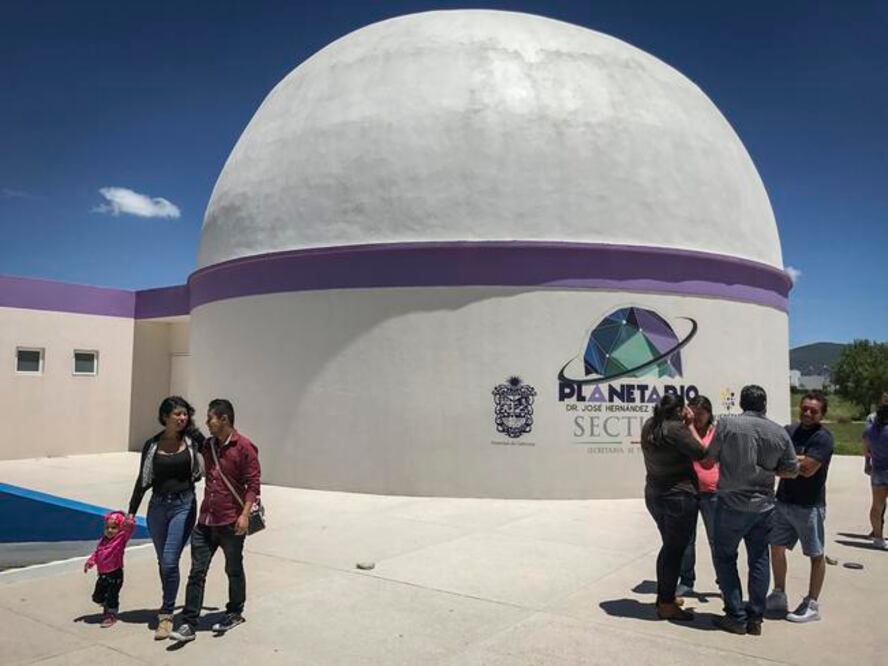 “Puede provocar lesiones en la vista si se ve directamente, más en los niños que son curiosos y tienden a voltear al sol” BELEM MARTÍNEZ Coordinador del Planetario (ESPECIAL)