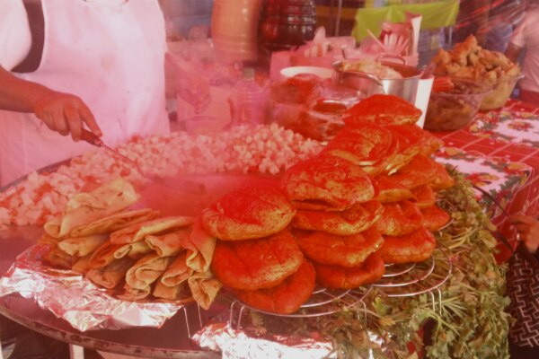 Reportan bajas ventas en fiestas patronales