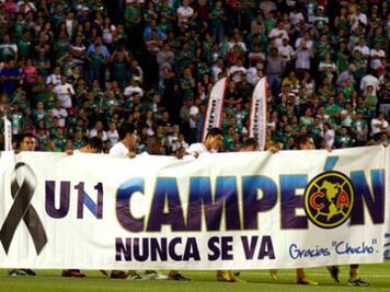 Homenaje para 'Chucho' en el Azteca