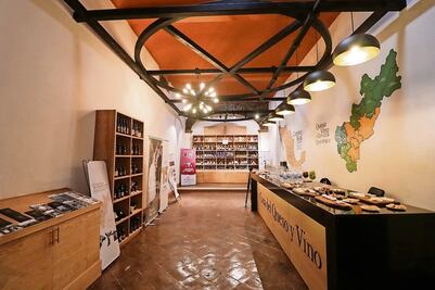 Hay una Casa del Queso, el Vino y la Cerveza; está en San Juan del Río 