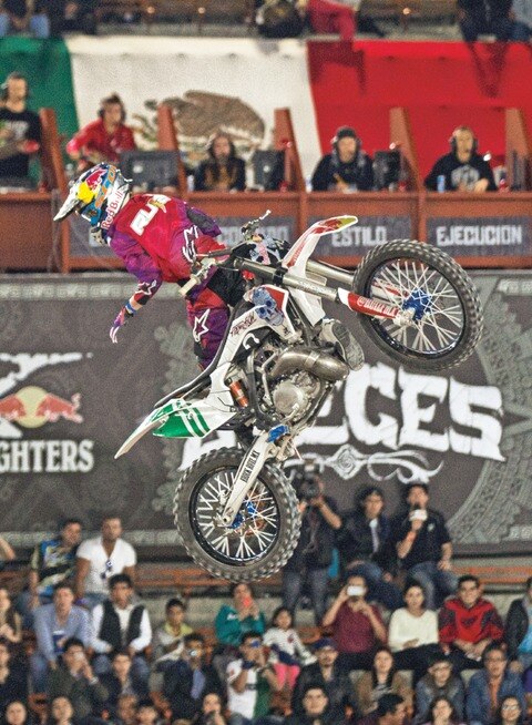 Erick Ruiz emociona, pero queda eliminado