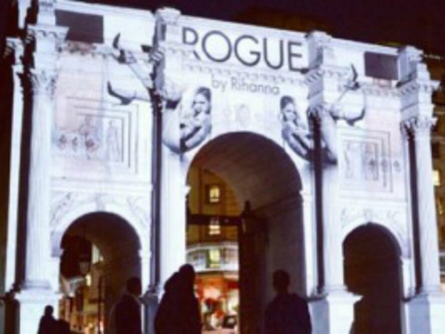 Rihanna, desnuda en Londres