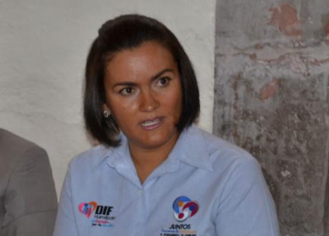 DIF adeuda servicios  y prestaciones