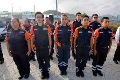 Aumenta PC su personal y recibe nueva ambulancia