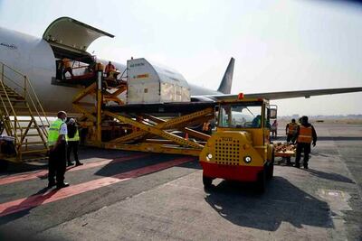 "Primeras dosis de vacuna que se envasan en Querétaro estarán listas el sábado": Ebrard