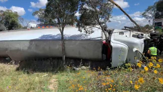 Accidente deja 9 muertos y 6 heridos