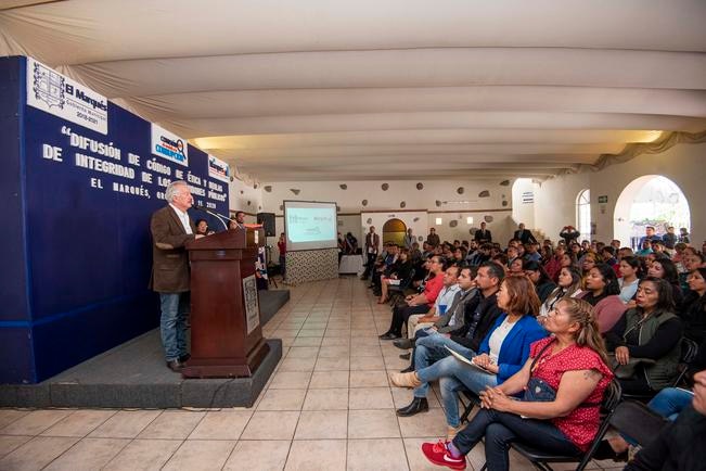 Difunden Código de Ética de servidores públicos