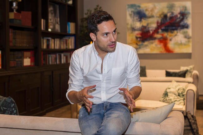 Saúl Crespo, gerente de comunicación de la empresa Uber, detalló que la mecánica de uso de la aplicación es la misma.