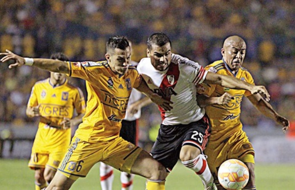 Tigres deja vivir en Libertadores a River
