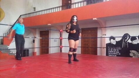 Llevan a cabo Expo Lucha Libre