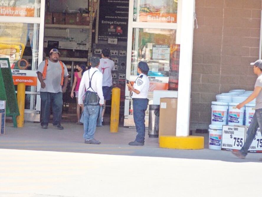 Capacitan a elementos de seguridad