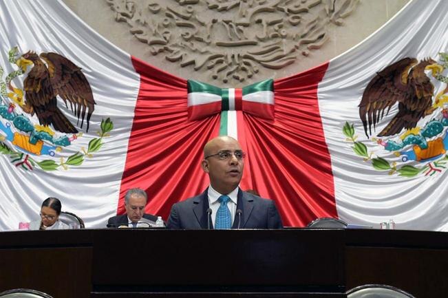 Llaman a confiar en la Constitución