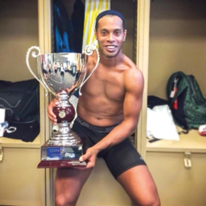 Gallos  le gana a La Franja 