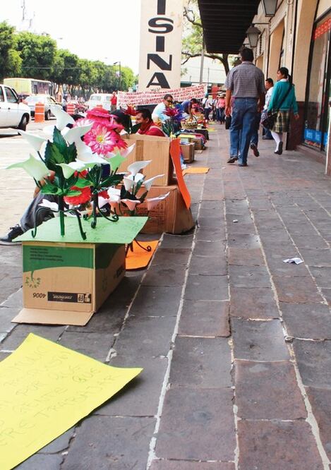 Alistan reunión para ordenar comercio