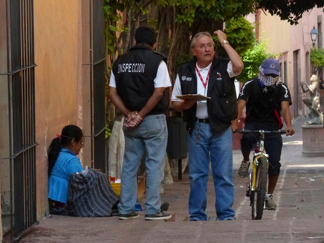 Reciben denuncias por inspectores falsos